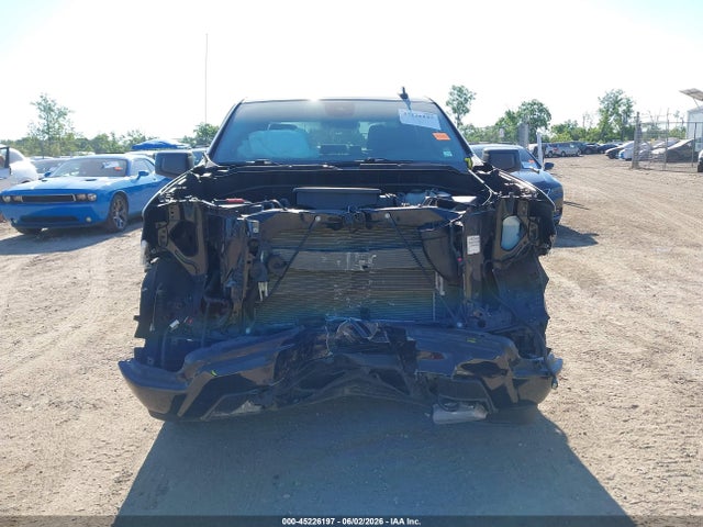Chevrolet Silverado 1500 4wd  Short Bed Rst