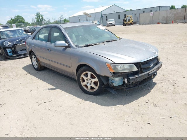 Salvage Hyundai SONATA Image