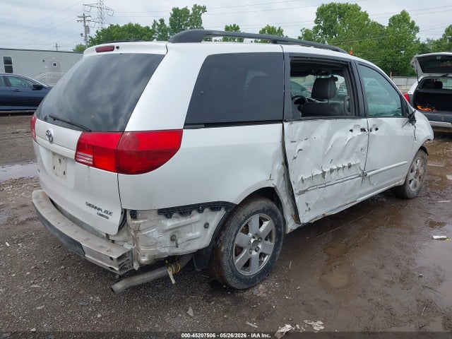 Toyota Sienna Xle