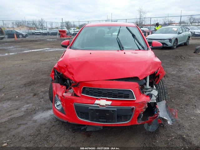 Chevrolet Sonic Lt Auto