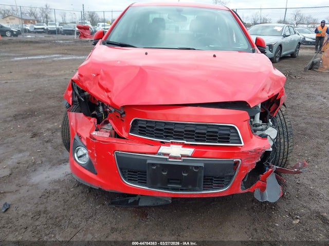Chevrolet Sonic Lt Auto