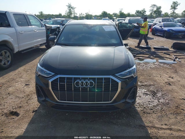 Audi Q3 Premium 45 Tfsi S Line Quattro Tiptronic