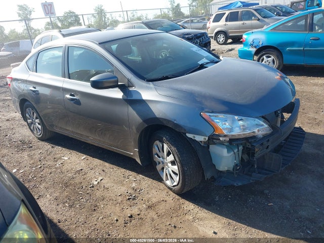 Salvage Nissan Sentra Image