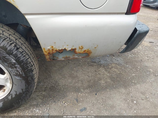 Chevrolet Suburban 1500 Ls