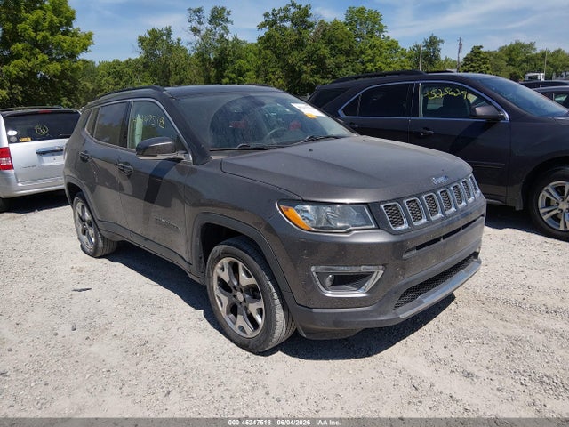Salvage Jeep Compass Image