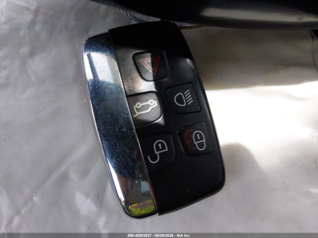 Land Rover LR4