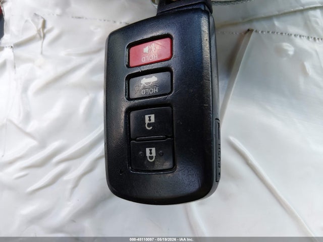 Toyota Avalon Hybrid Xle Touring