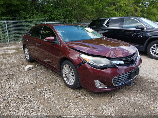 Salvage Toyota Avalon Hybrid Image