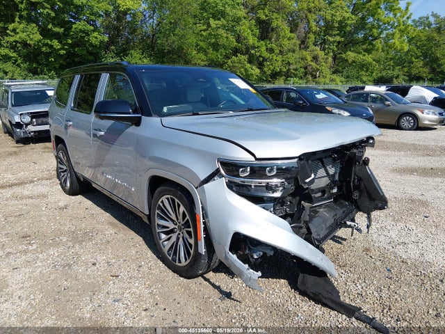 Salvage Jeep Grand Wagoneer Image