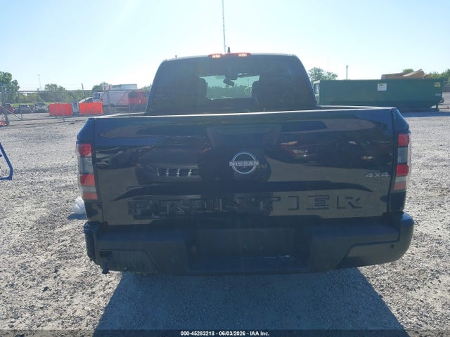 Nissan Frontier S 4x4
