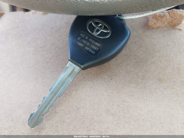 Toyota Camry Le