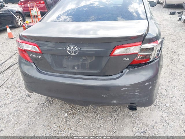 Toyota Camry Se