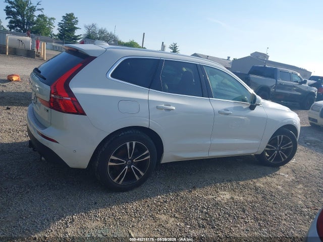 Volvo XC60 T5 Momentum
