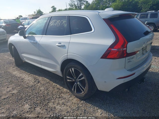 Volvo XC60 T5 Momentum