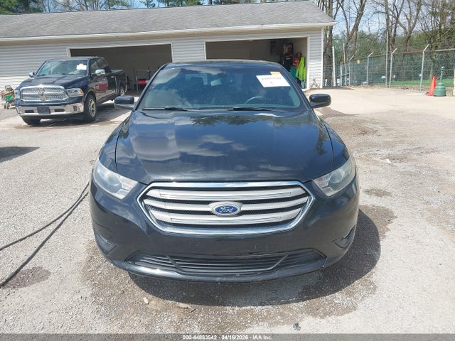Ford Taurus Sel
