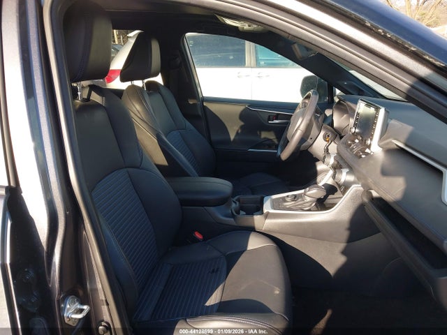 Toyota RAV4 Xse