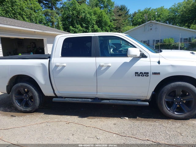 Ram 1500 Night  4x4 5'7 Box