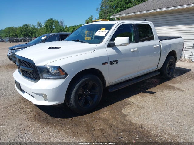 Ram 1500 Night  4x4 5'7 Box