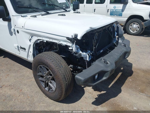 Jeep Wrangler 4-door Summit 4x4