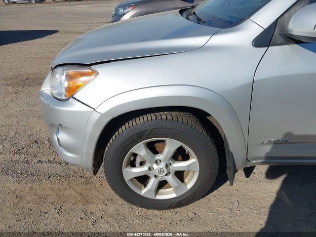 Toyota RAV4 Limited