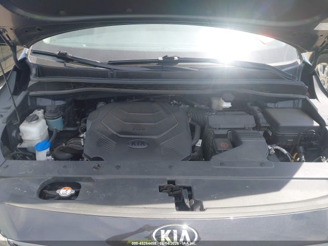 Kia Sedona Lx