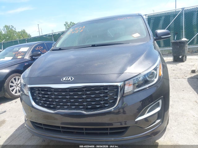 Kia Sedona Lx