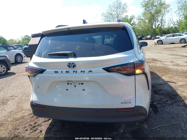 Toyota Sienna Xle