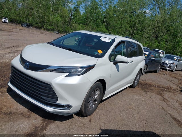 Toyota Sienna Xle