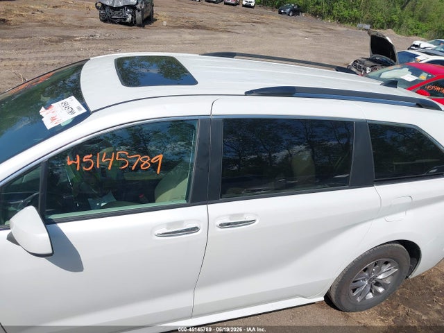 Toyota Sienna Xle
