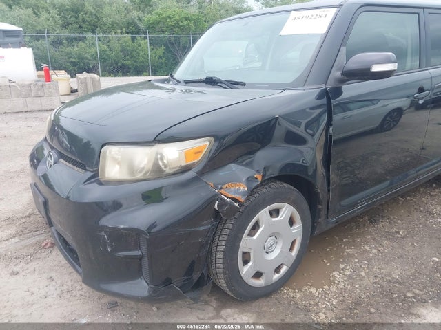 Scion xB