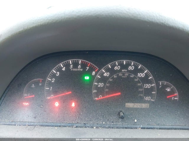 Toyota Camry Le V6
