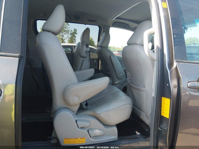 Toyota Sienna Xle V6 8 Passenger