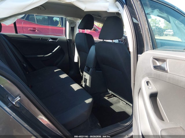 Volkswagen Jetta 2.0l S