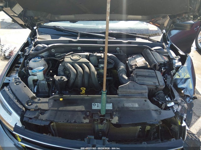 Volkswagen Jetta 2.0l S
