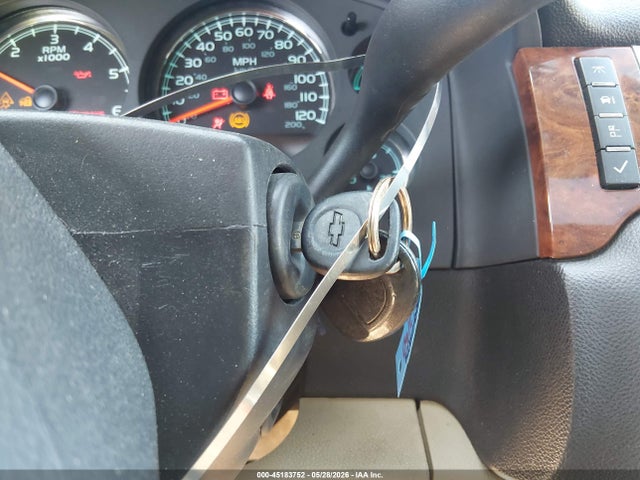 Chevrolet Suburban 2500 Lt