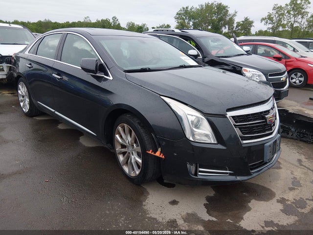 Cadillac XTS Luxury Collection