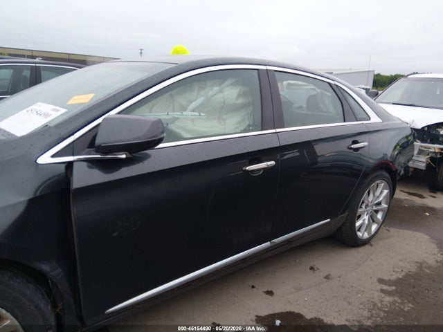 Cadillac XTS Luxury Collection