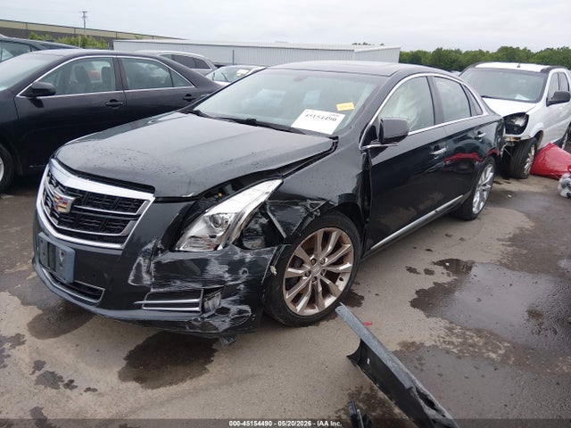 Cadillac XTS Luxury Collection