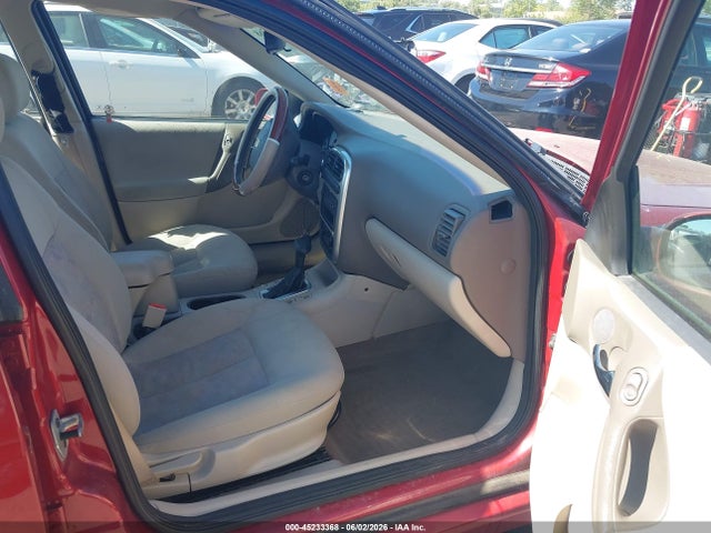 Saturn L-Series L200