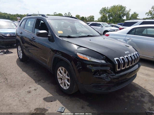 Salvage Jeep Cherokee Image
