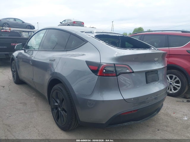 Tesla Model Y Long Range Dual Motor Rear-wheel Drive
