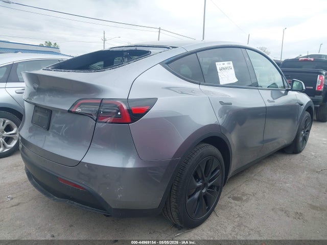Tesla Model Y Long Range Dual Motor Rear-wheel Drive