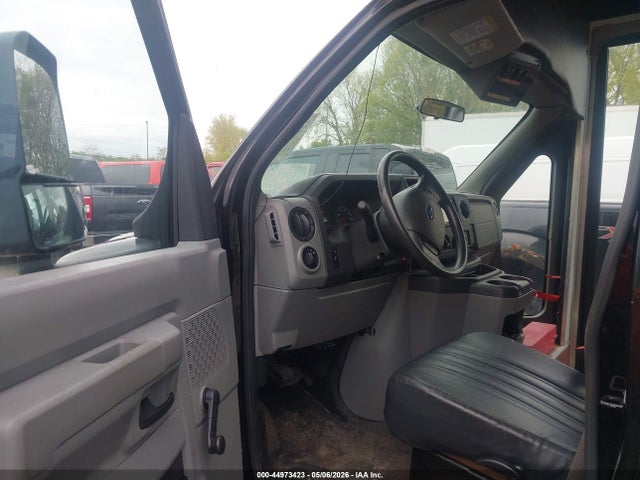 Ford E-450