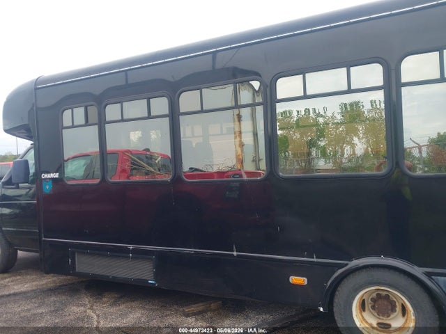 Ford E-450
