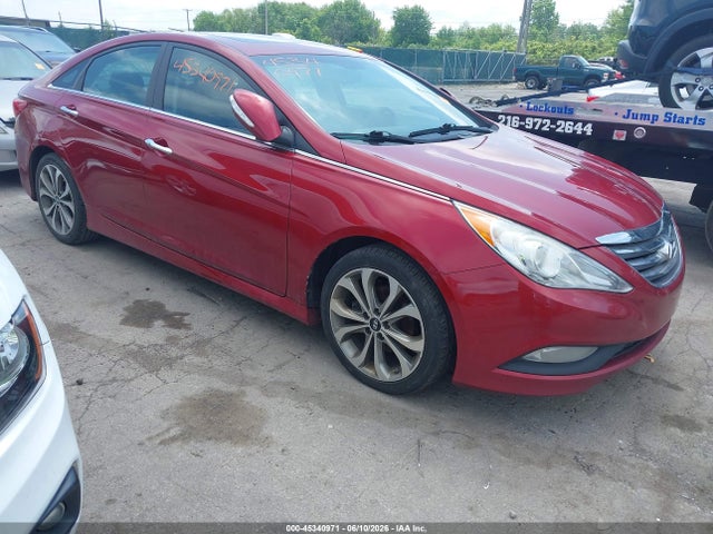 Salvage Hyundai SONATA Image