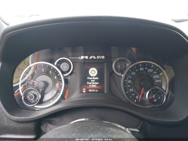 Ram 1500 Big Horn  4x4 6'4 Box