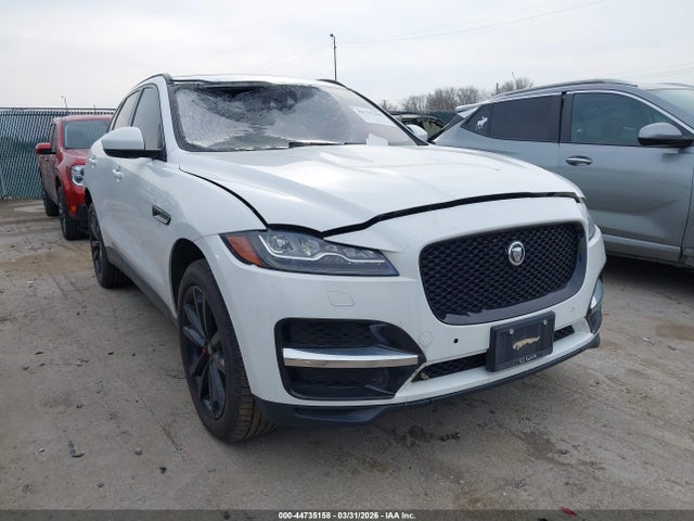 Jaguar F-PACE 35t Prestige