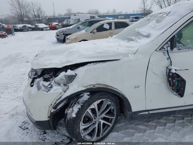 INFINITI Qx
