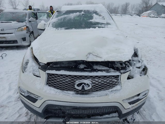 INFINITI Qx