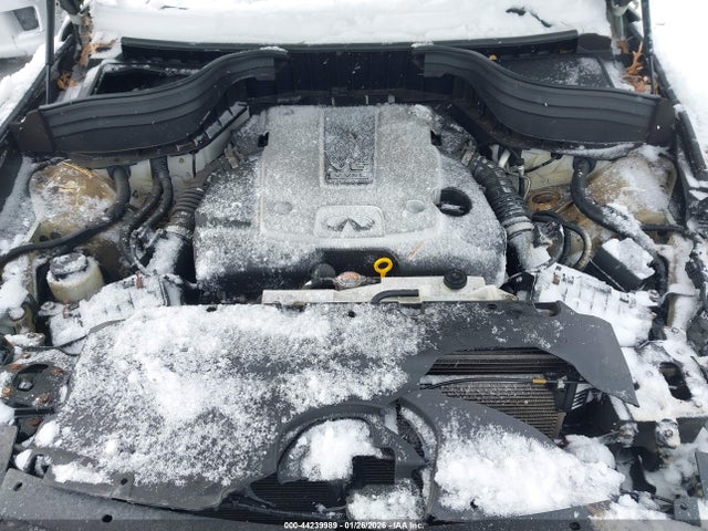 INFINITI Qx